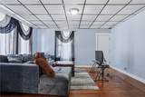 872 Lonsdale Avenue - Photo 24