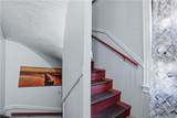 872 Lonsdale Avenue - Photo 31