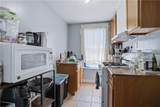 872 Lonsdale Avenue - Photo 32