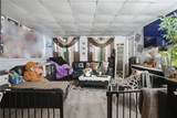 872 Lonsdale Avenue - Photo 5