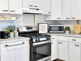 18 Adelphi Avenue - Photo 6