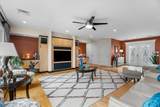 267 Chestnut Street - Photo 5