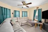 34 Byron Street - Photo 6