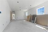 34 Vine Street - Photo 12