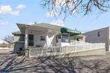 1137 Charles Street - Photo 33