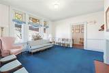 1501 Lonsdale Avenue - Photo 11