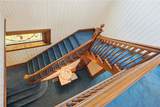 1501 Lonsdale Avenue - Photo 18