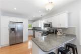 22 Taft Avenue - Photo 2