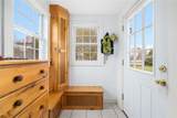 93 Old Succotash Road - Photo 15
