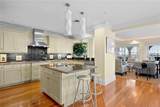 24 Brown And Howard - Photo 11