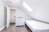 9 Ann Street - Photo 17