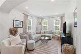 243 Maple Avenue - Photo 7