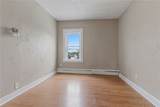 821 Potters Avenue - Photo 24