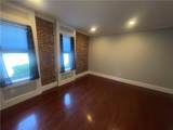 1746 Lonsdale Avenue - Photo 10