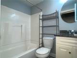 1746 Lonsdale Avenue - Photo 18