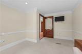 2695 Hartford Avenue - Photo 18
