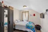 82 Perry Street - Photo 11