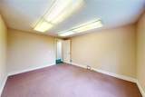 873 Warwick Avenue - Photo 17