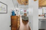 15 Higgins Street - Photo 7