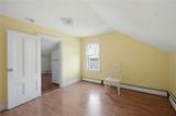 299 Manton Avenue - Photo 11