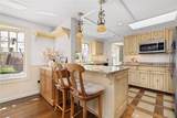 230 Kirby Avenue - Photo 11