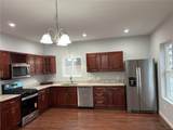 184 Avenue C - Photo 2