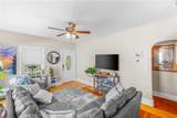43 Samuel Gorton Avenue - Photo 8