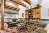 15 Higgins Street - Photo 33