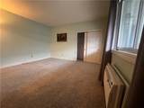 94 Cowesett Avenue - Photo 6