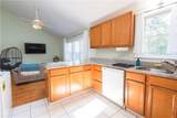 393 Aquidneck Avenue - Photo 4