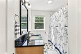 172 Bayview Avenue - Photo 12
