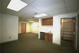 615 Jefferson Boulevard - Photo 9