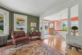 16 Hudson Place - Photo 13