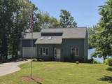 2484 Hartford Avenue - Photo 2
