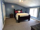 2484 Hartford Avenue - Photo 31