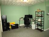 2484 Hartford Avenue - Photo 37