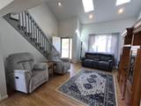 2484 Hartford Avenue - Photo 6