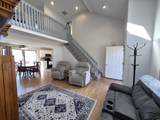 2484 Hartford Avenue - Photo 7