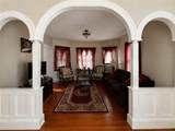 868 Main Street - Photo 2