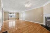 720 Putnam Pike - Photo 17
