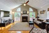 1421 Douglas Avenue - Photo 10