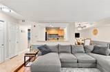 125 Van Zandt Avenue - Photo 7