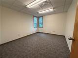 615 Jefferson Boulevard - Photo 12