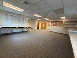615 Jefferson Boulevard - Photo 9