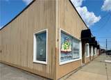 324 Waterman Avenue - Photo 2