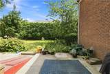 109 Wyndham Avenue - Photo 34