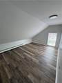 325 Manton Avenue - Photo 19