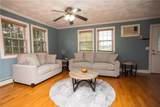 2799 Pawtucket Avenue - Photo 12