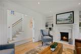 2040 East Main Road - Photo 17