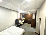 558 East School Street - Photo 4